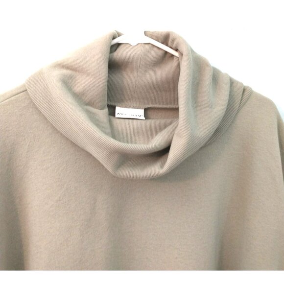 Ava & Viv Women's Tunic Sweatshirt Balloon Sleeves Cowl Neck Pale Green - 2X NWT - Picture 2 of 9